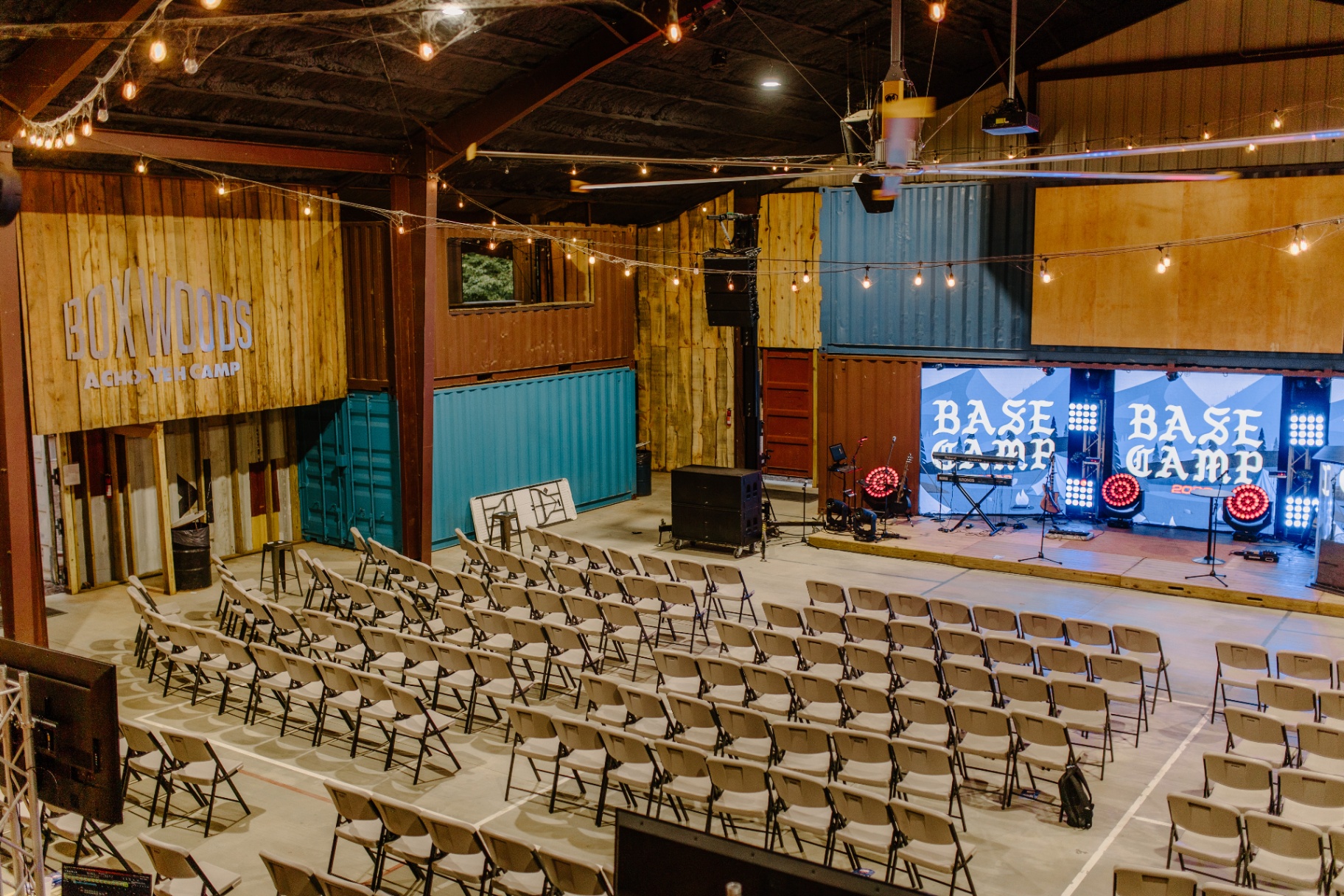Meeting hall setup